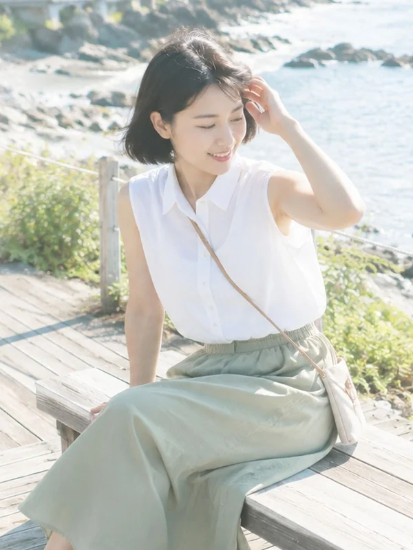 Seaside bench